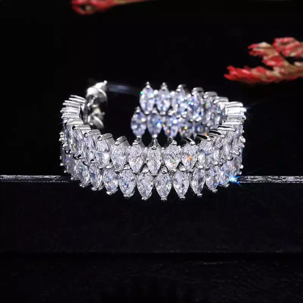 New Women’s 925 Silver Marquise Cut Diamond Stud Earrings - Picture 6 of 6